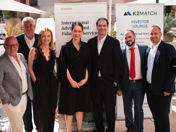 Group photo from Monaco Investor Lounge edition